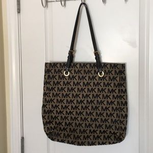 MK purse